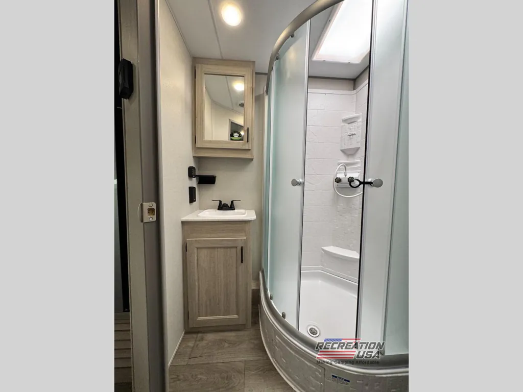 2026 Coachmen Catalina Legacy Edition 243RBS, Photos photo 26