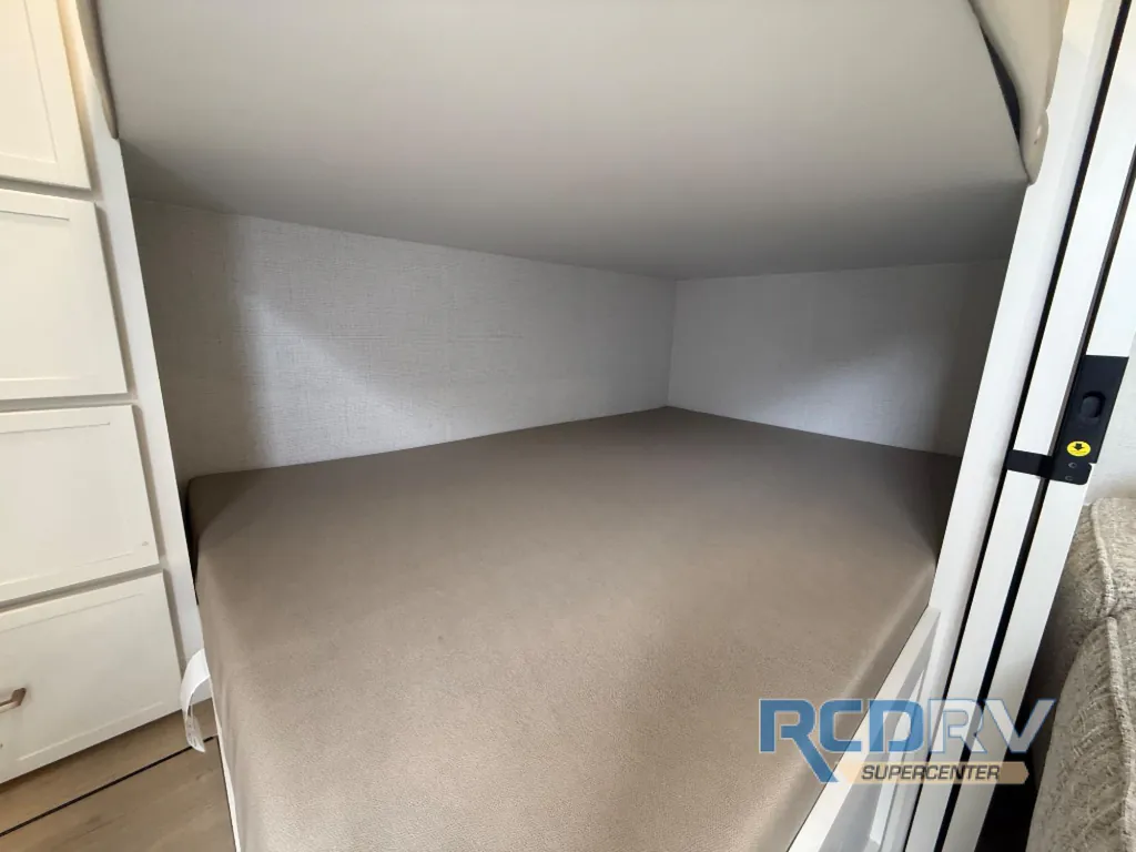 2026 Brinkley Model I 294, Photos photo 8