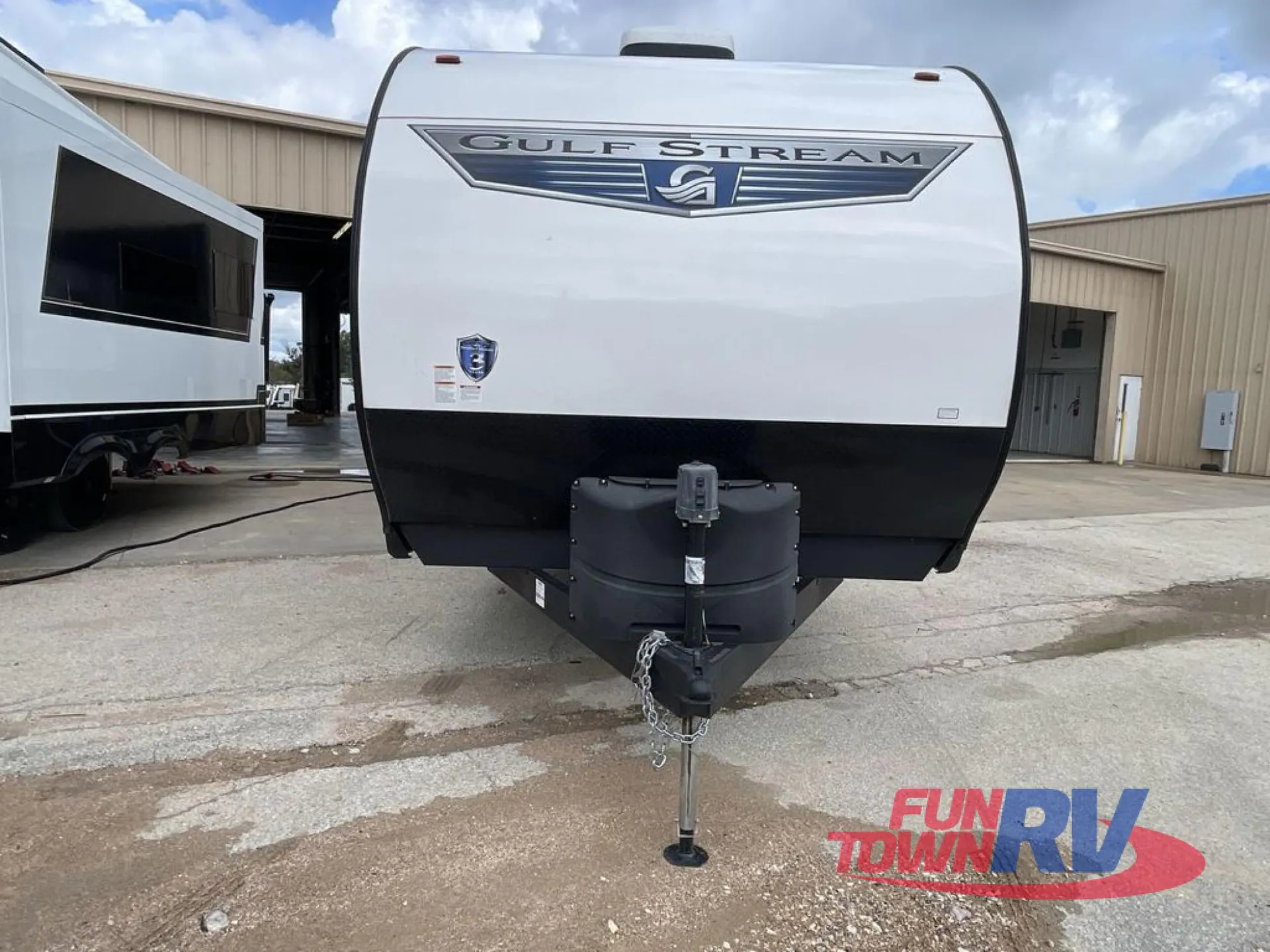 2023 Gulf Stream Kingsport Supreme 295SBW - Photo 4