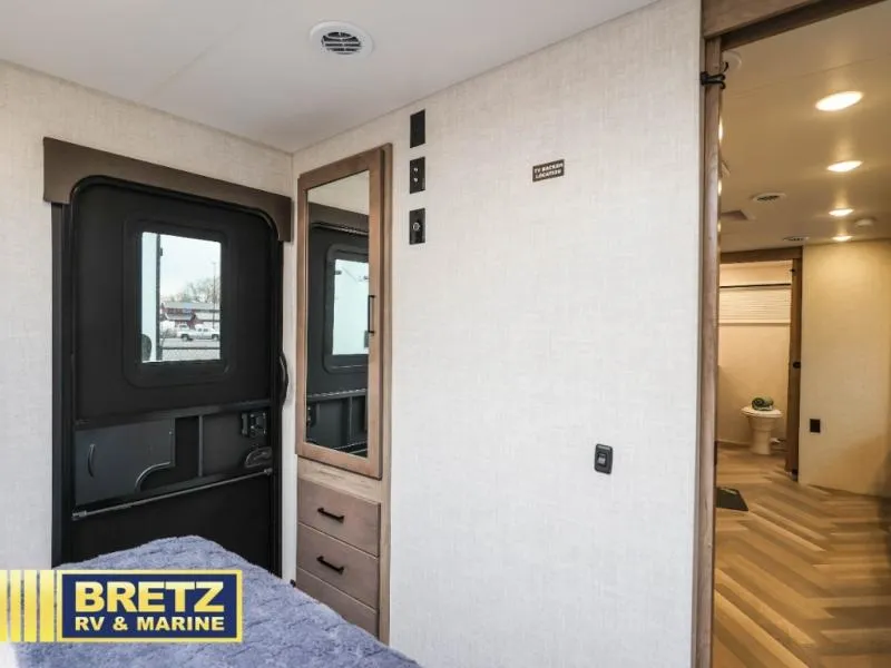 2024 Ember RV Touring Edition 26RB - Photo 3