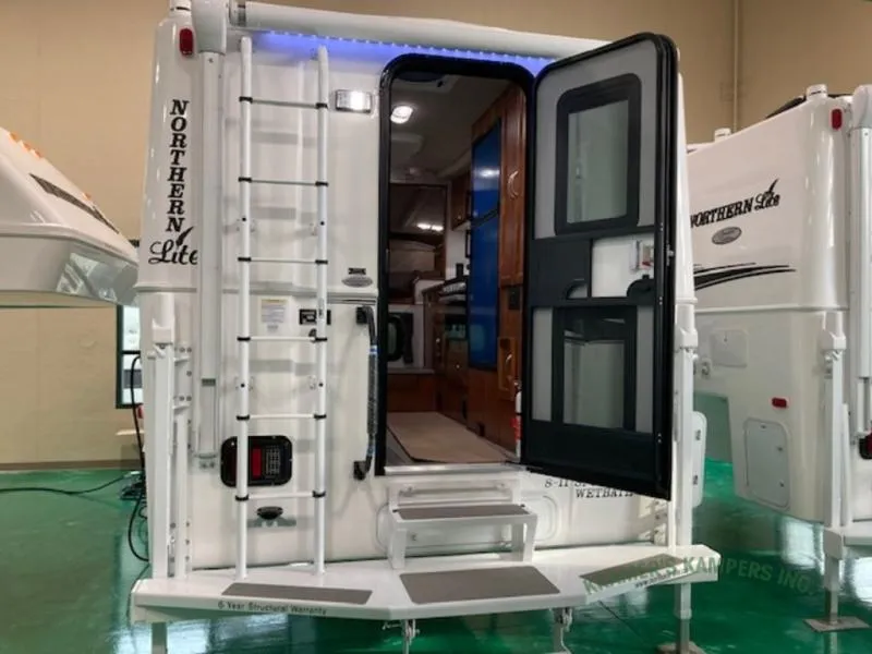 2026 Northern Lite Sportsman Plus New    8-11EX SP Wet Bath - Photo 2