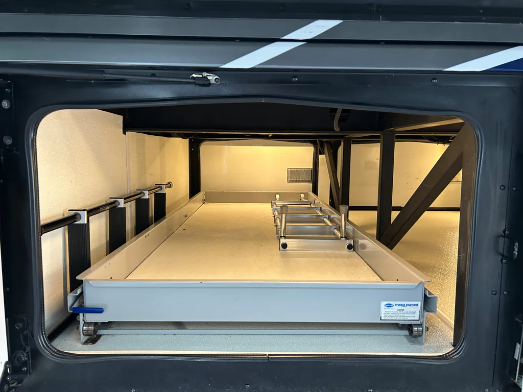 2020 Fleetwood Pace Arrow LXE 38K, Photos photo 48