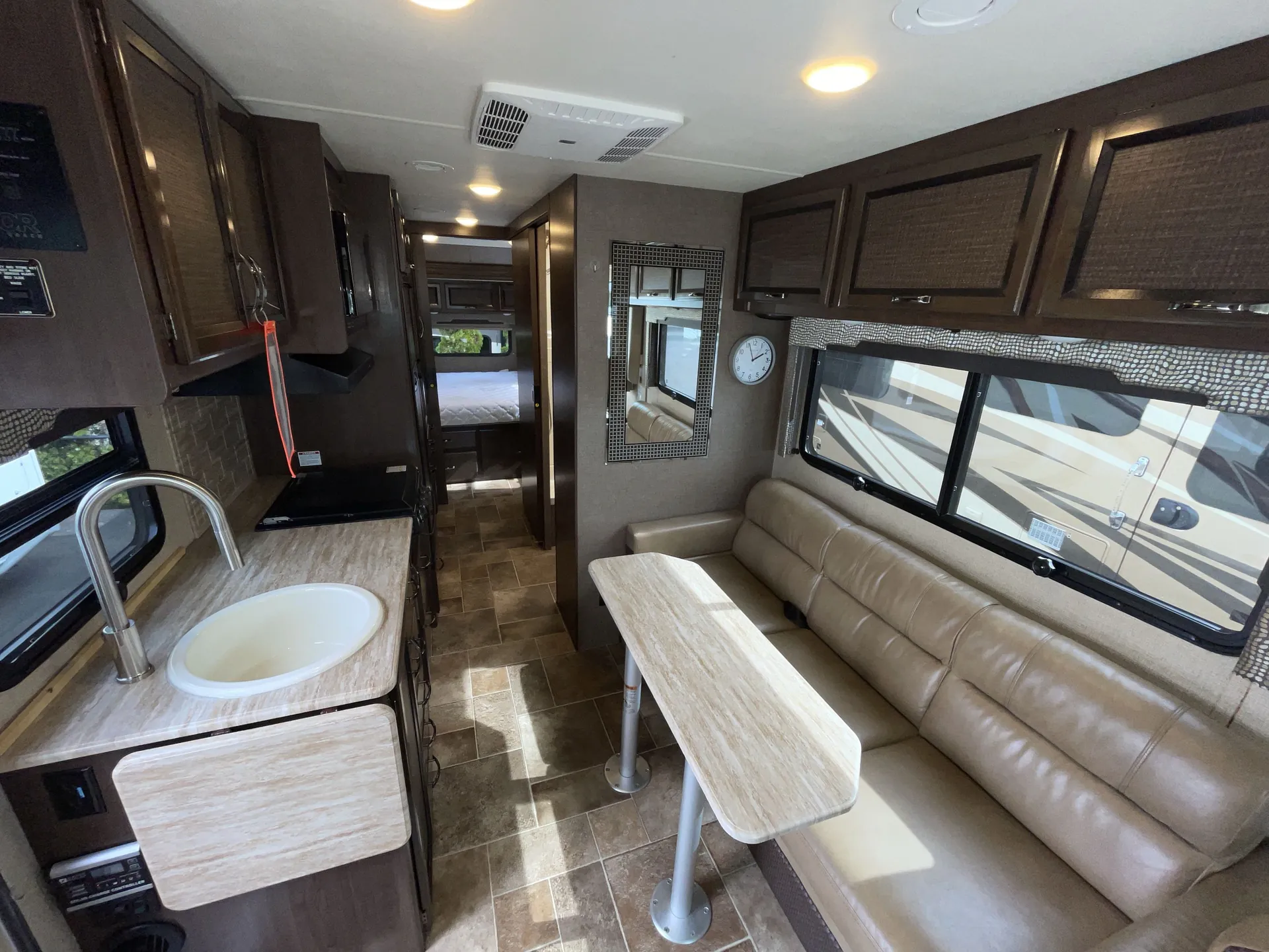 2017 Thor Motor Coach Vegas 252 — living area main