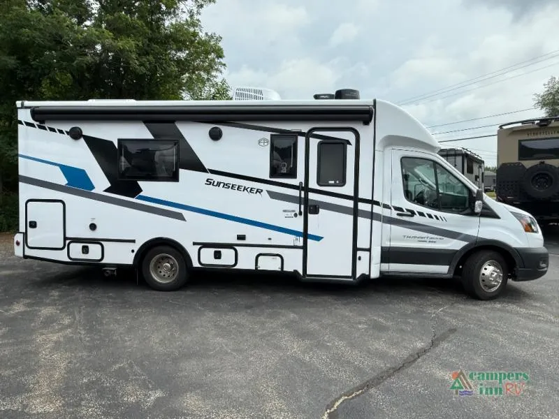 2026 Forest River Sunseeker TS 2370 - Photo 3