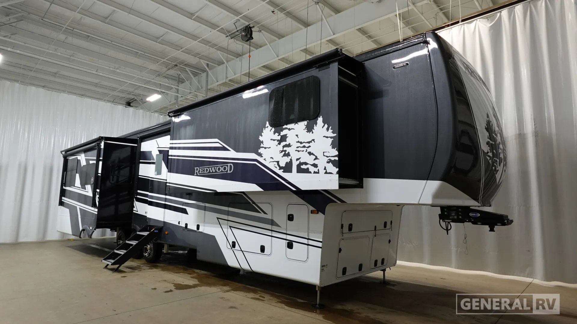 2026 Crossroads RV Redwood 412GK - Photo 2