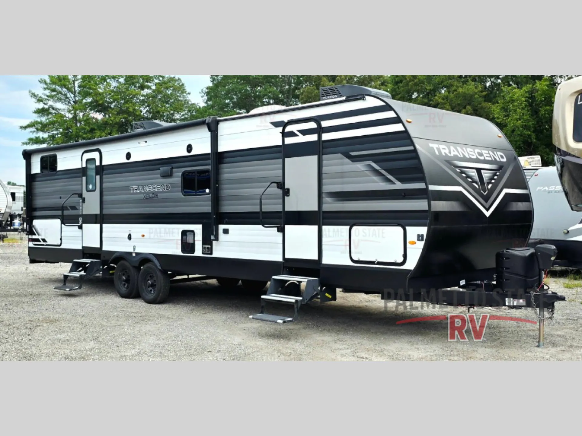 2023 Grand Design Transcend Xplor 321BH - Photo 2