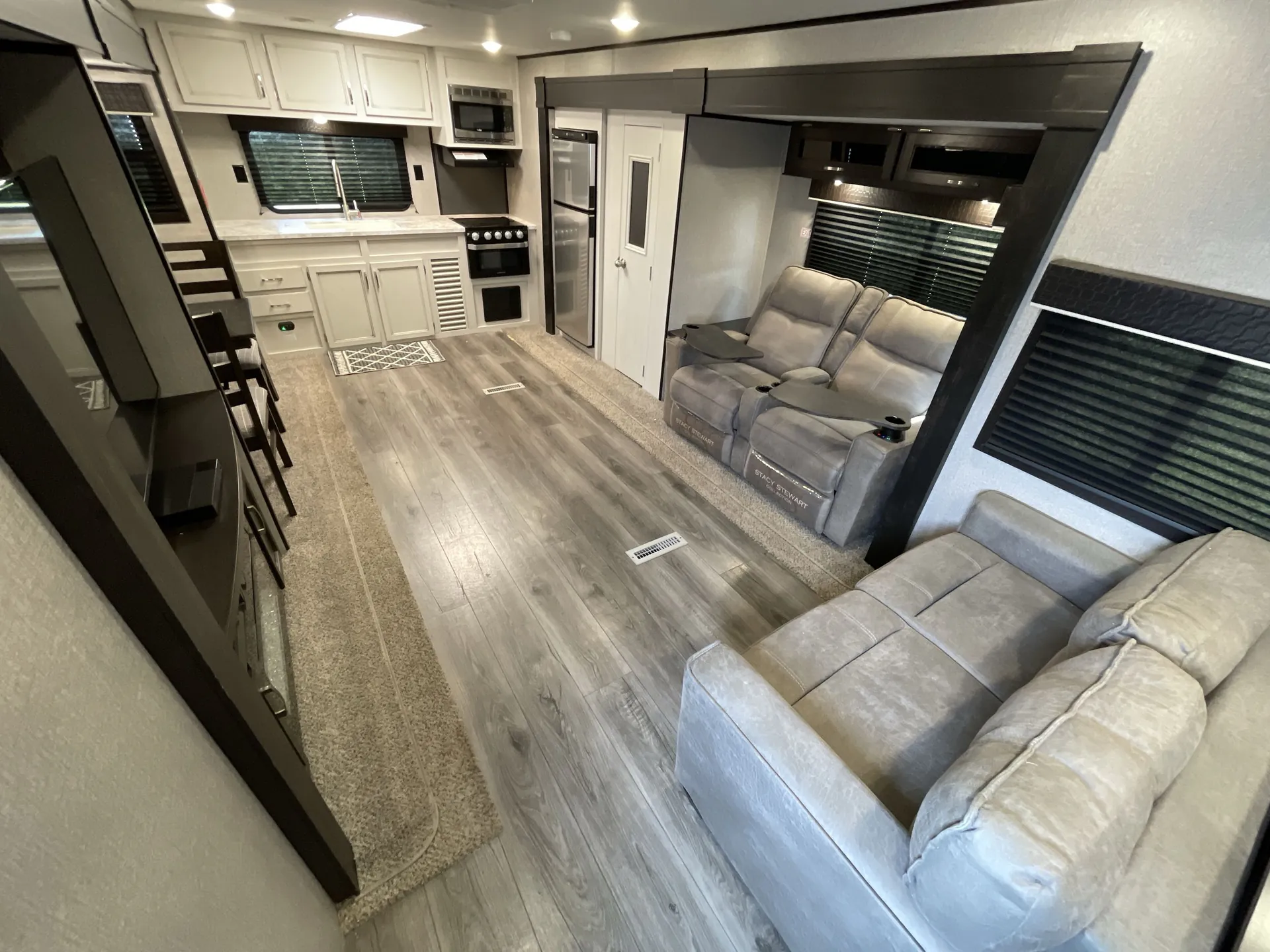 2021 Jayco Jay Flight 31MLS — living area main