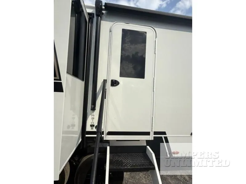 2026 Brinkley Model Z 310 - Photo 4