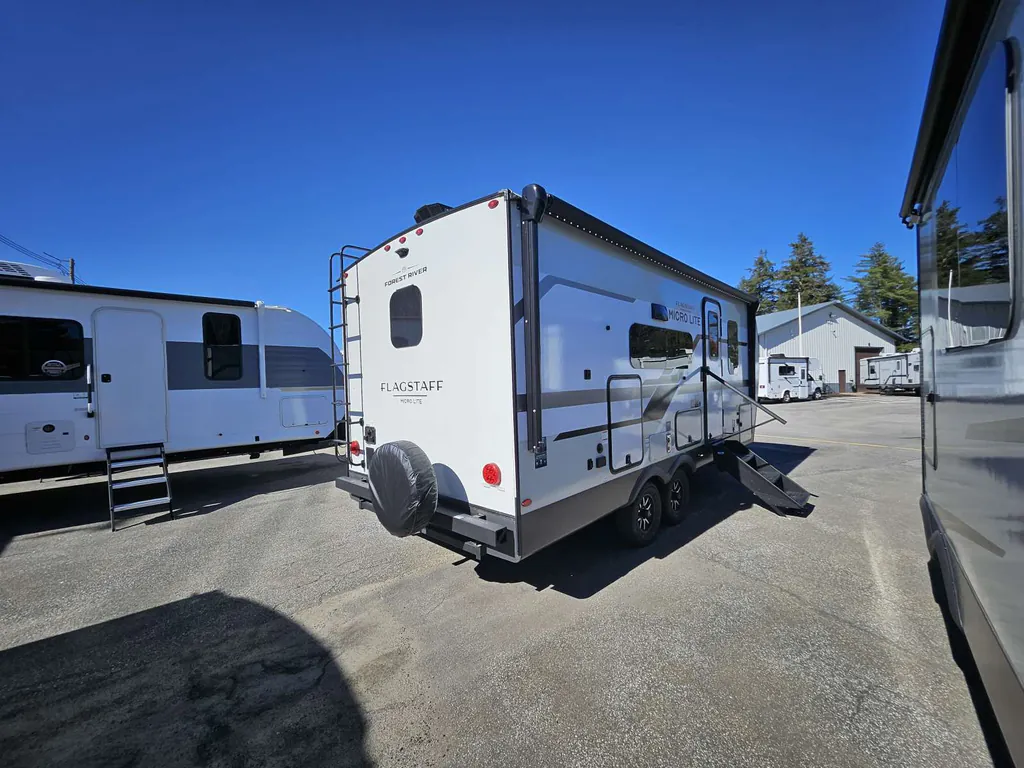 2027 Forest River Flagstaff Micro Lite 22LKS, Photos photo 5