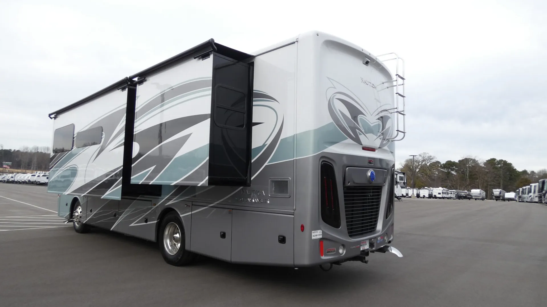 2026 Holiday Rambler Nautica 33TL - Photo 4