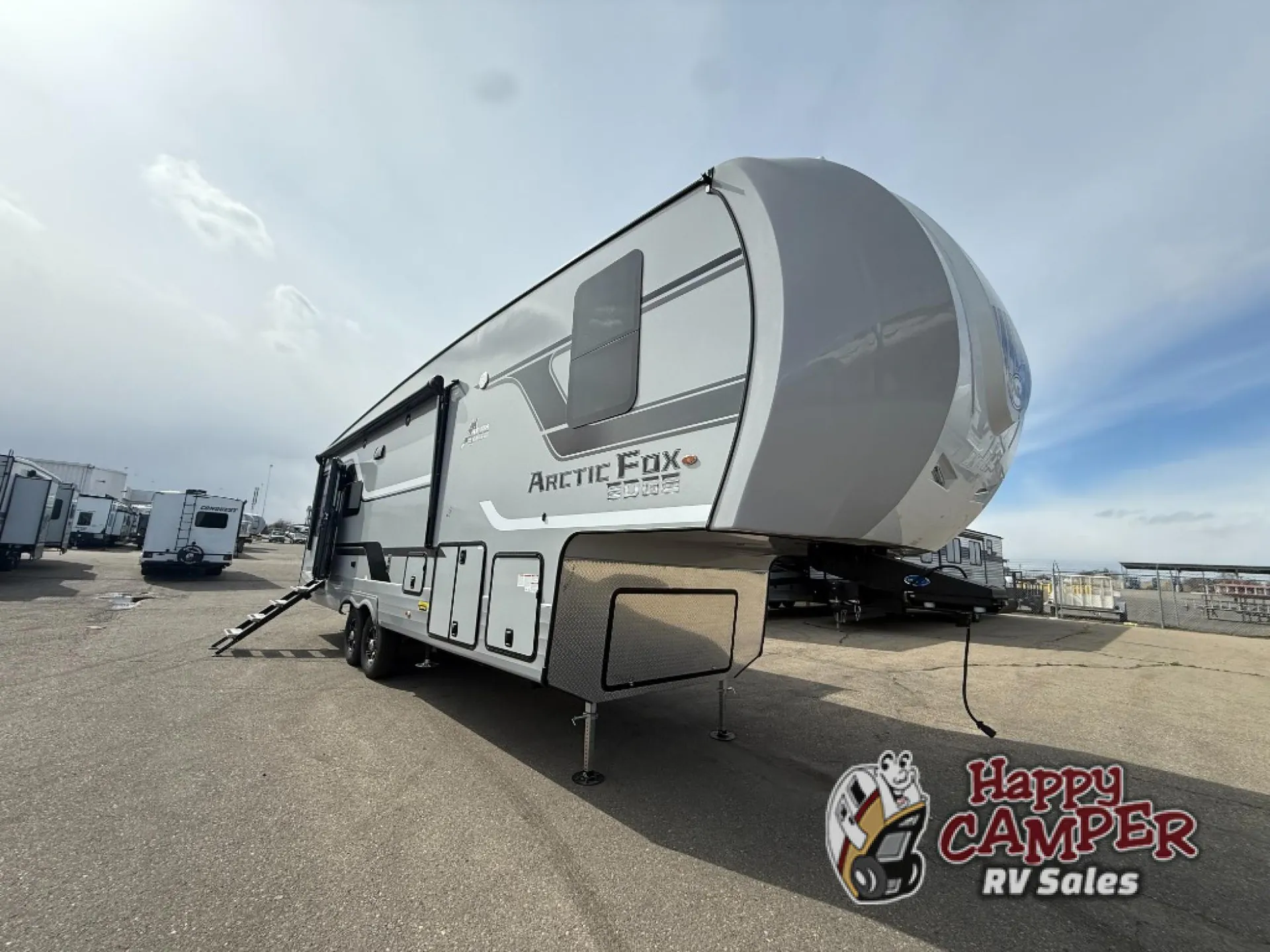 2026 Northwood Arctic Fox Edge 295RL - Photo 2