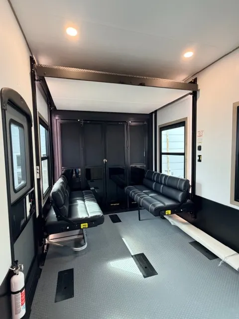 2026 Keystone Raptor 441, Photos photo 30