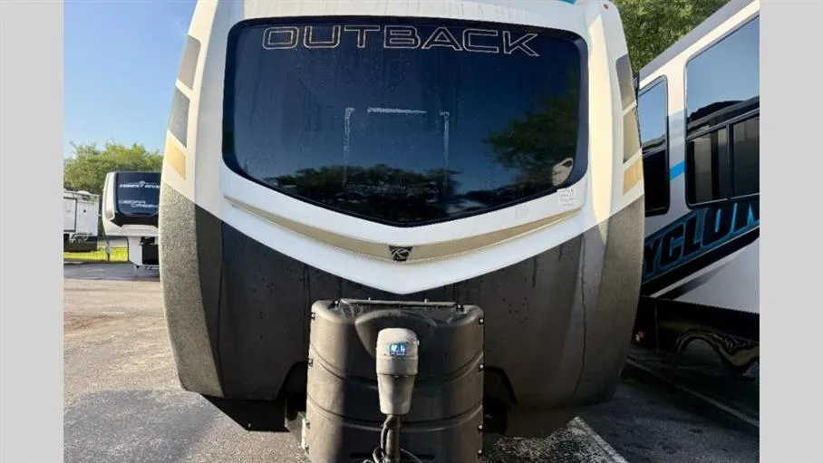 2022 Keystone Outback 335CG - Photo 3
