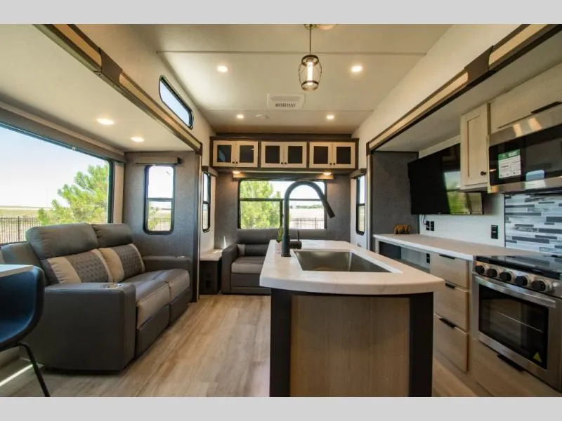 2026 Forest River Cardinal 36MB - Photo 4