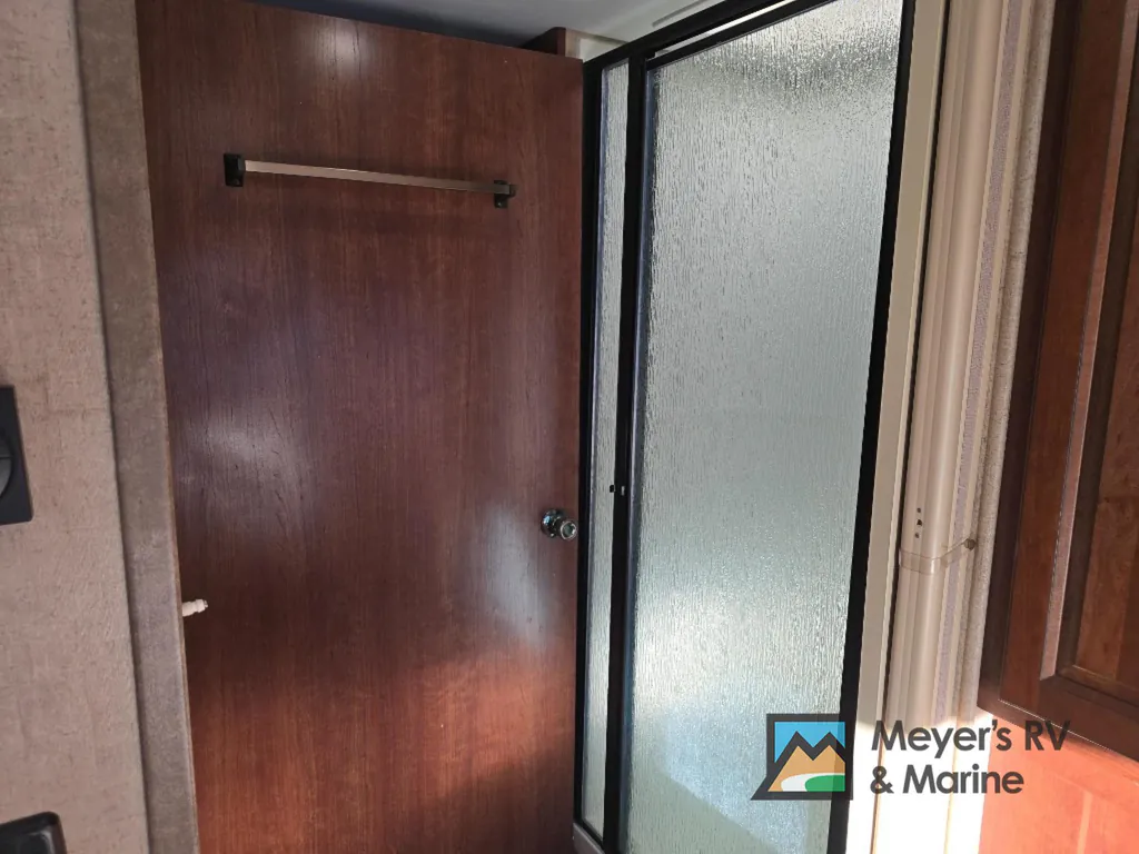 2017 Forest River Forester 2861DS, Photos photo 4