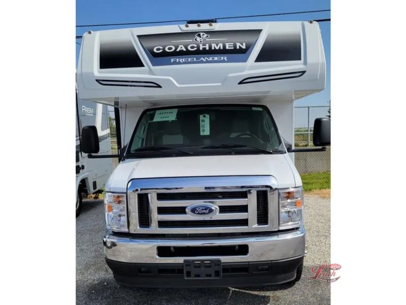2026 Coachmen Freelander 22XG - Photo 2