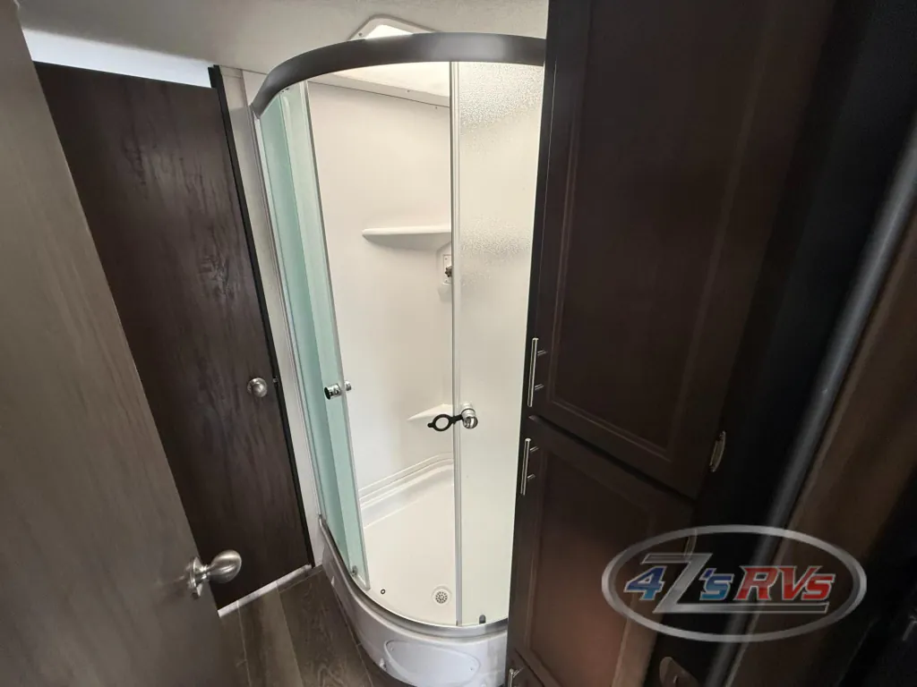 2019 Forest River Cherokee Grey Wolf 23MK, Photos photo 20