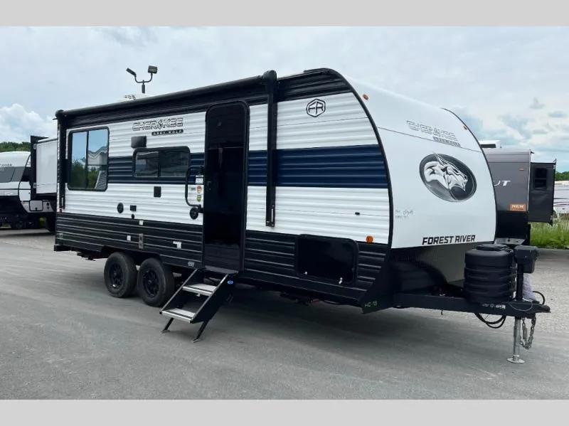2026 Forest River Cherokee Grey Wolf 19SM - Photo 2