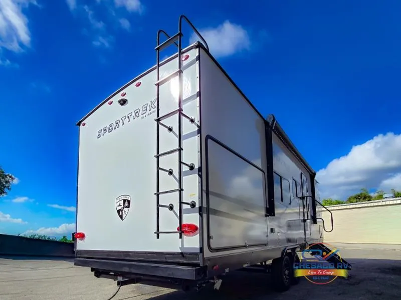 2026 Venture RV SportTrek 271VRB - Photo 4