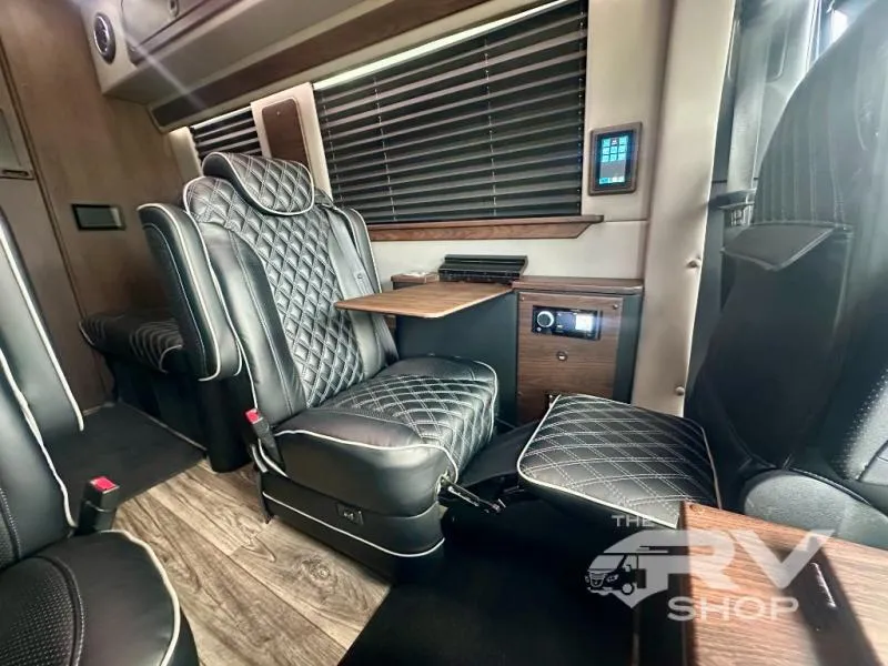 2023 Midwest Automotive Designs Daycruiser 144 Plan B - Photo 3