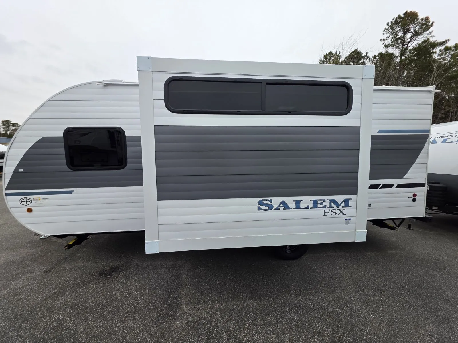 2026 Forest River Salem FSX 177ICE — Photo 7