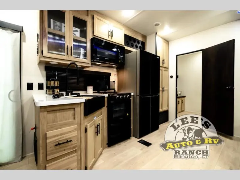 2026 Forest River Cherokee Timberwolf 39HBA - Photo 4