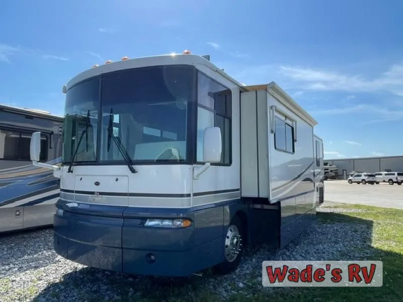 2002 Winnebago ULTIMATE ADVANTAGE 40E - Main photo
