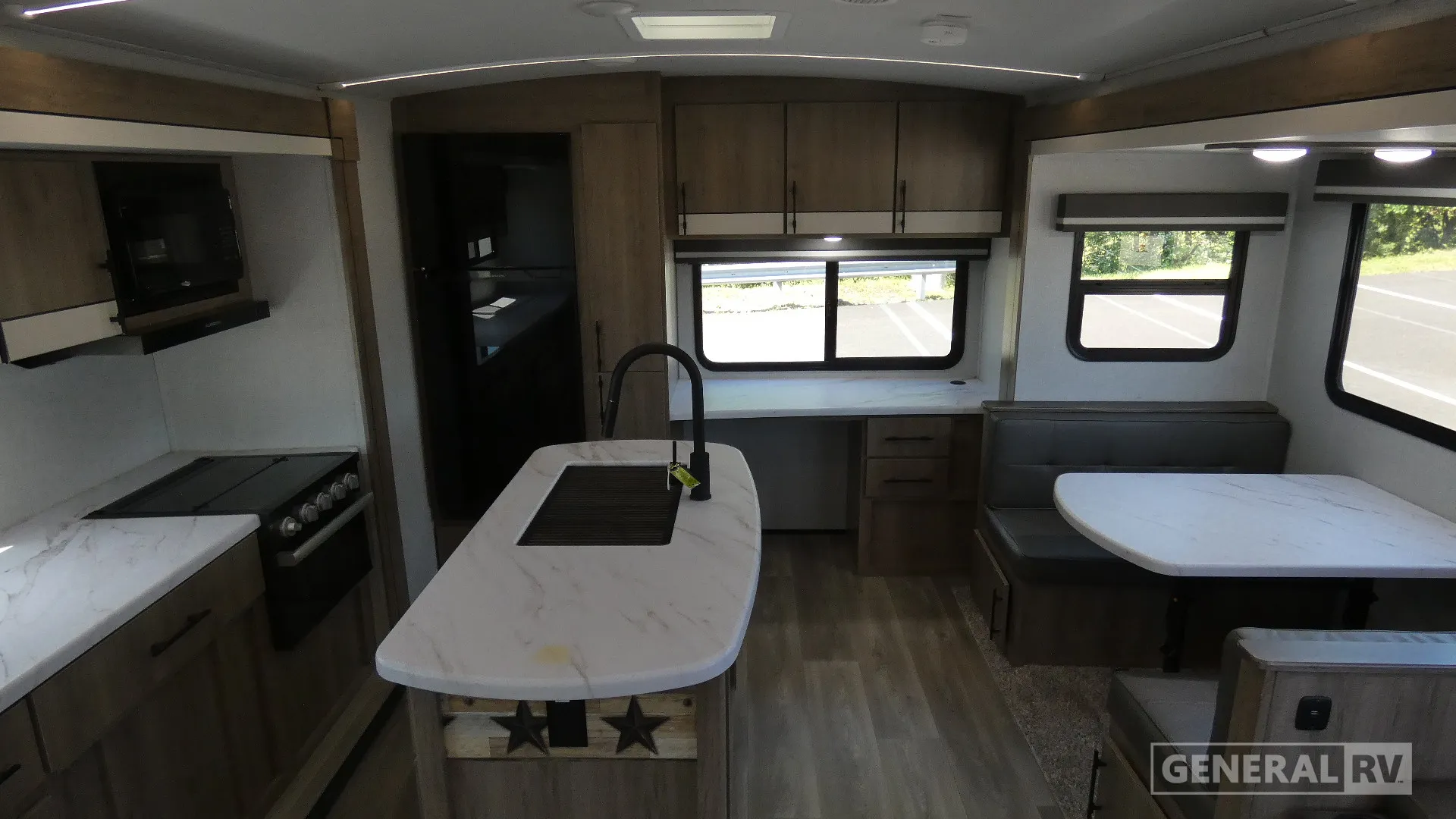 2024 Grand Design Imagine 2670MK - Photo 3