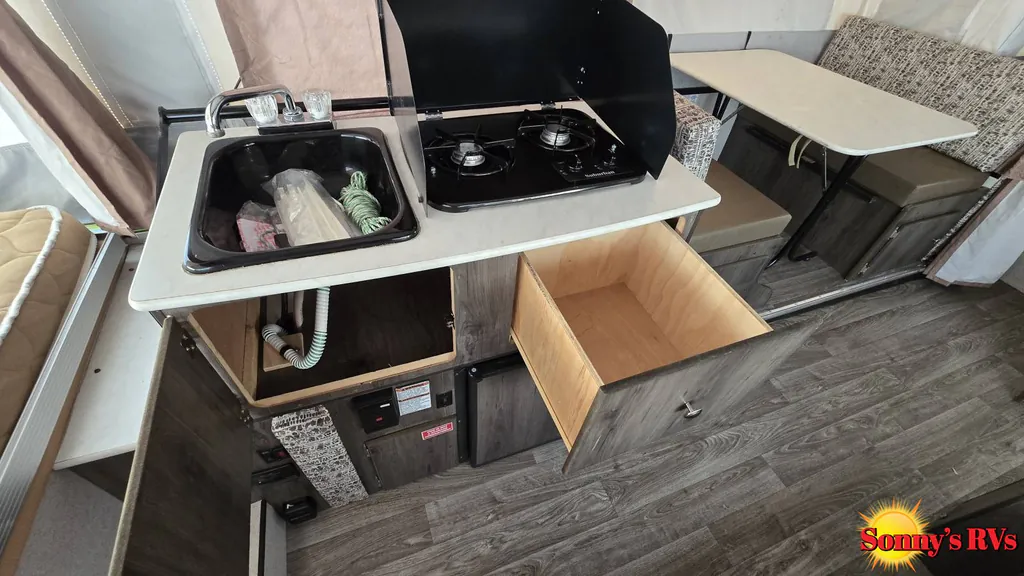 2019 Forest River Viking 2485SST, Photos photo 16