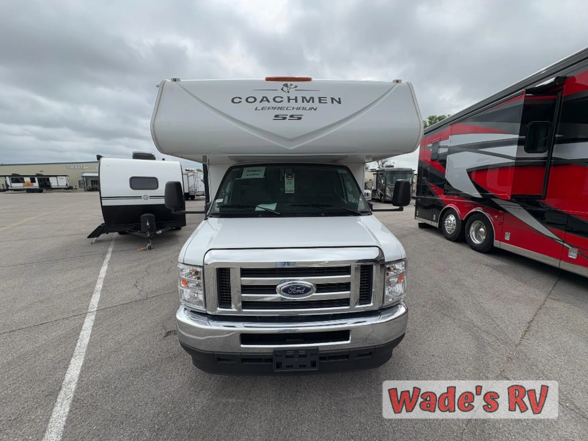 2025 Coachmen Leprechaun 210RS - Photo 3