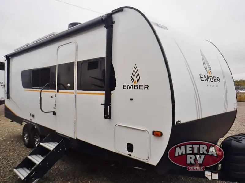 2024 Ember RV E-Series 22MLQ - Photo 2