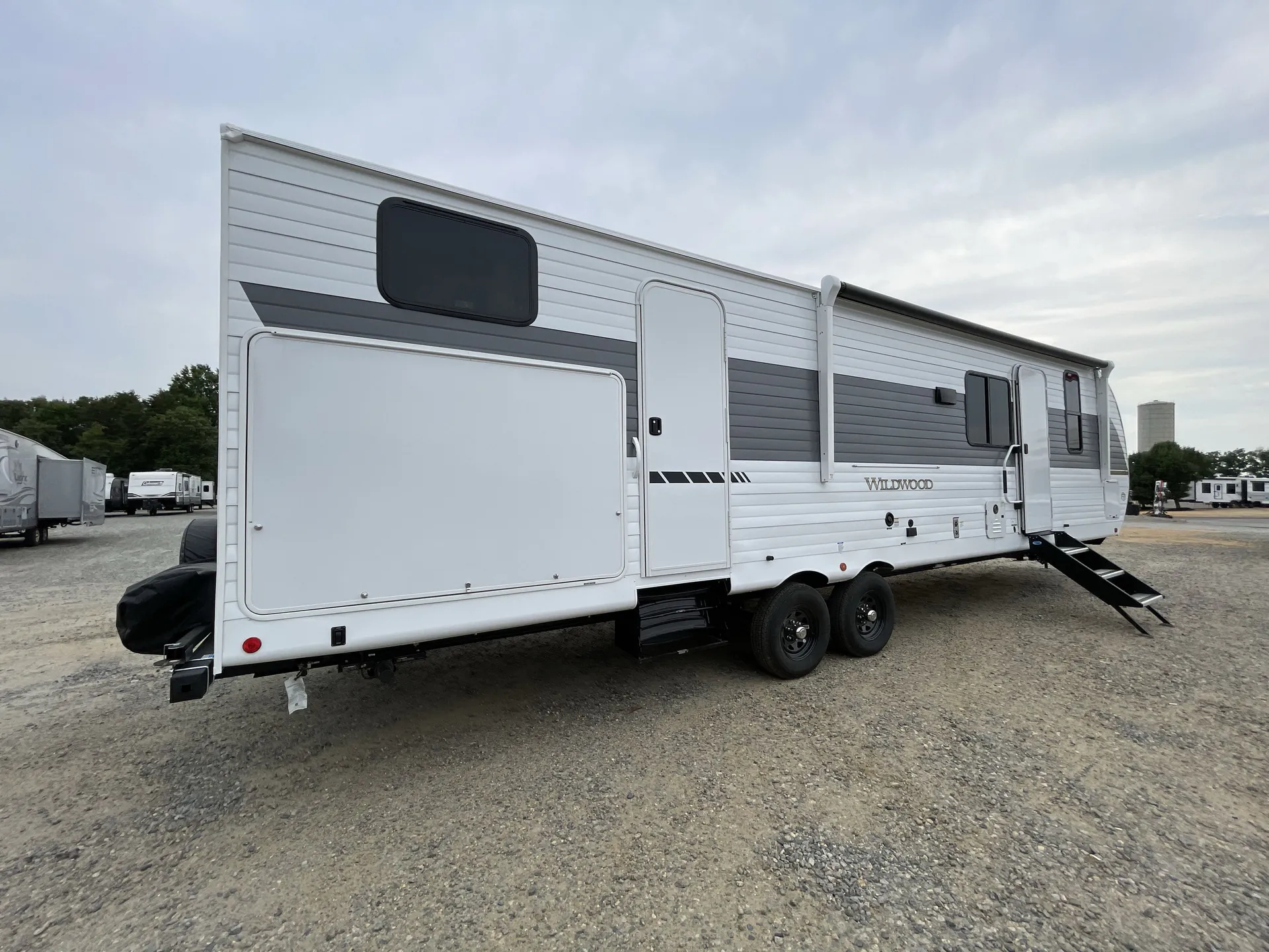 2027 Forest River Wildwood 32BHDS — campside
