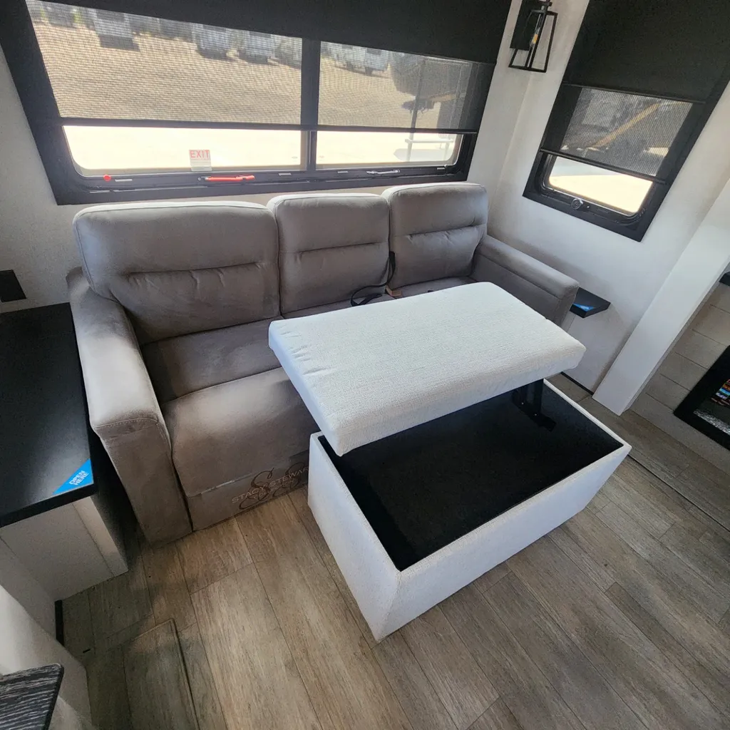 2026 Jayco Pinnacle 36FBTS, Photos photo 24