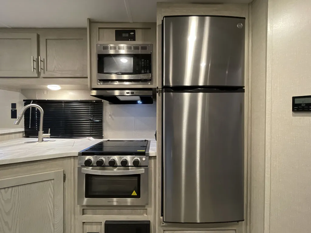 2022 Coachmen Catalina Legacy Edition 243RBS, Photos photo 10