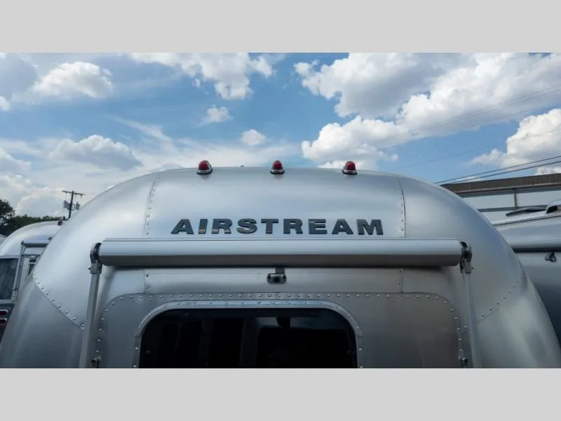 2026 Airstream Flying Cloud 23FB - Photo 2