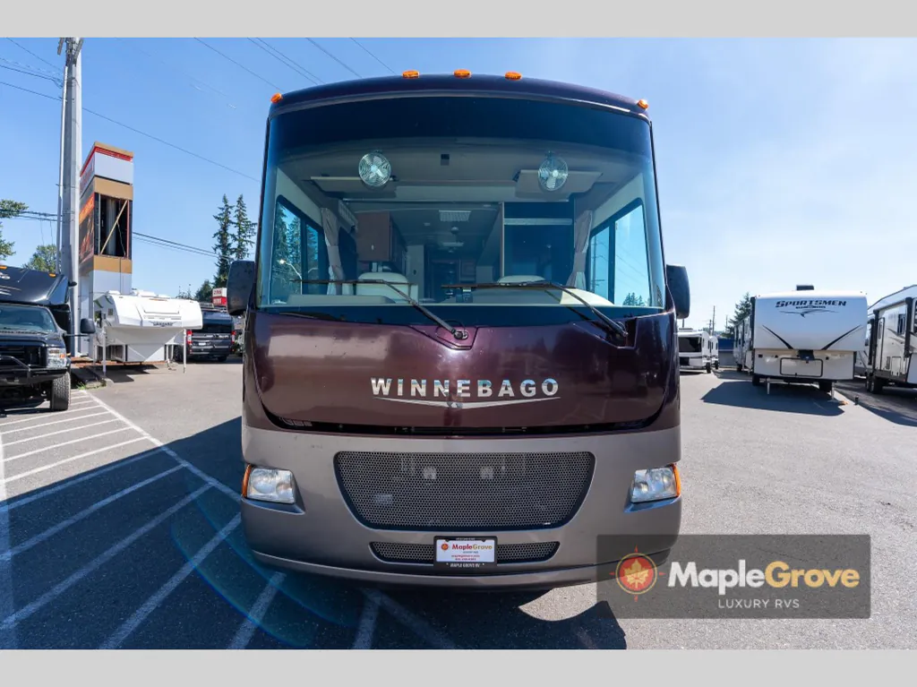 2014 Winnebago Vista 35B, Photos photo 3