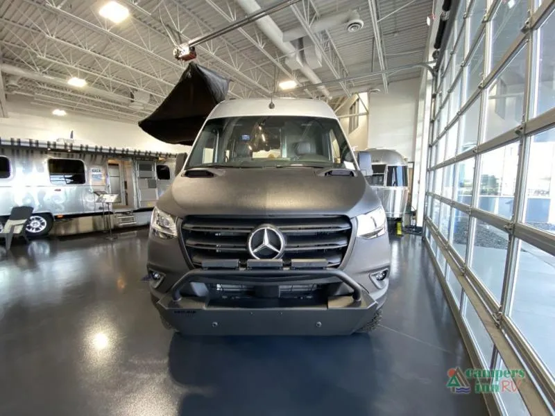 2026 Airstream Interstate 19X - Photo 4