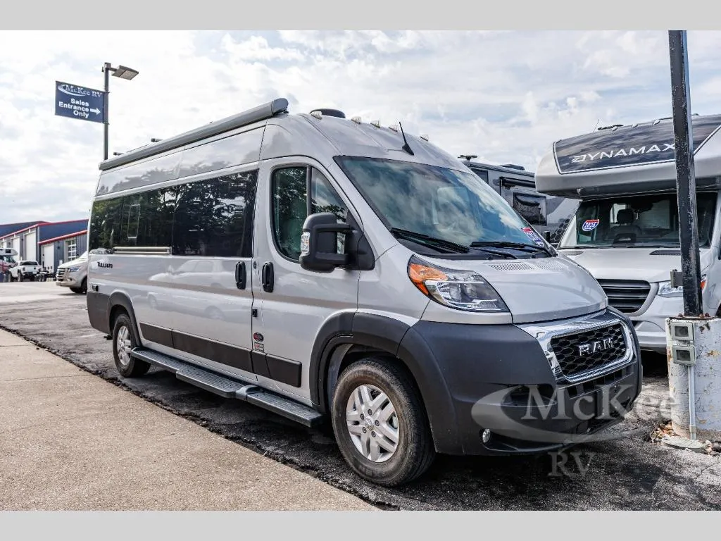2024 Thor Motor Coach Tellaro 20K - Photo 2