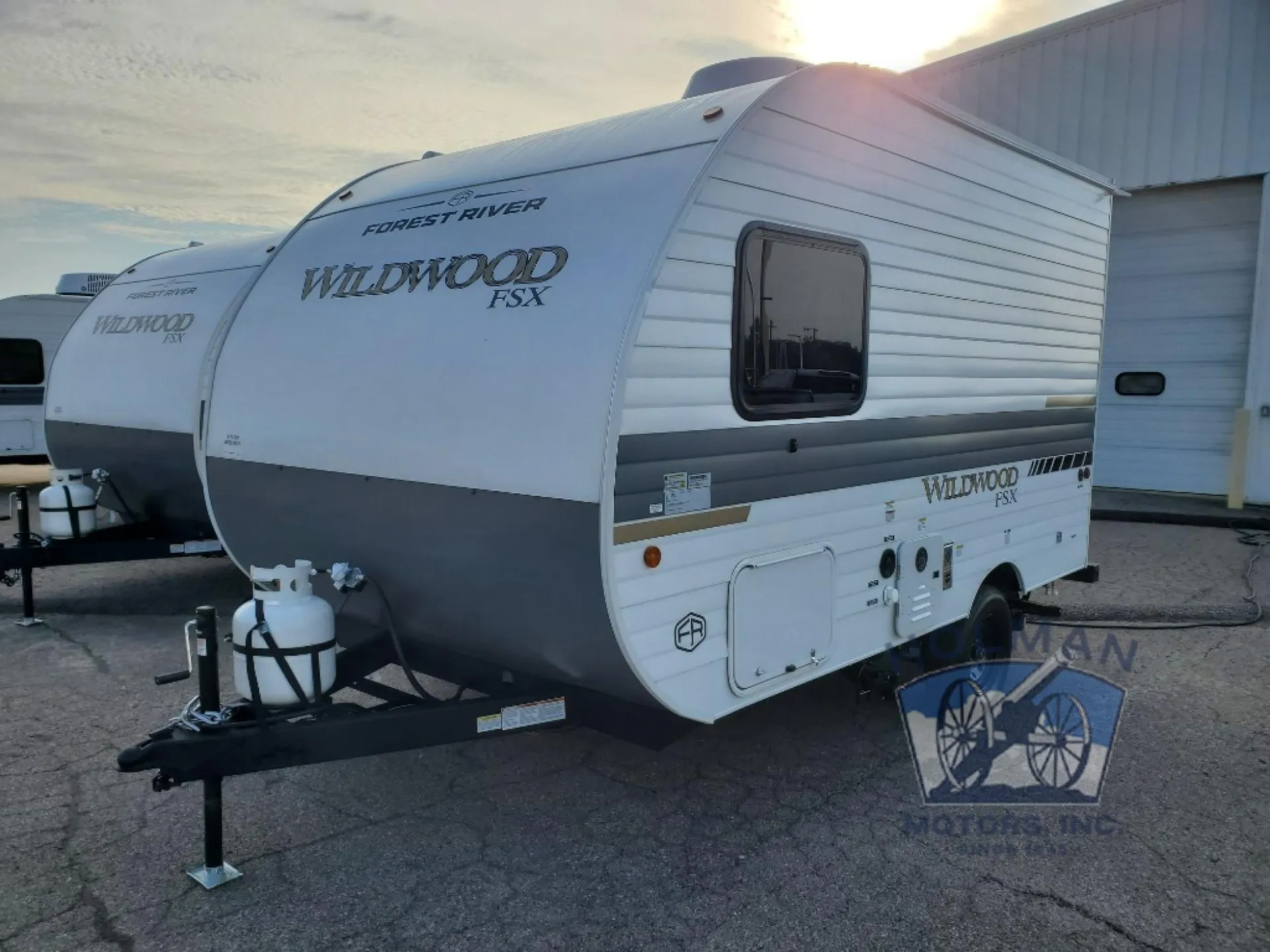2027 Forest River Wildwood FSX 135ICE — Photo 6
