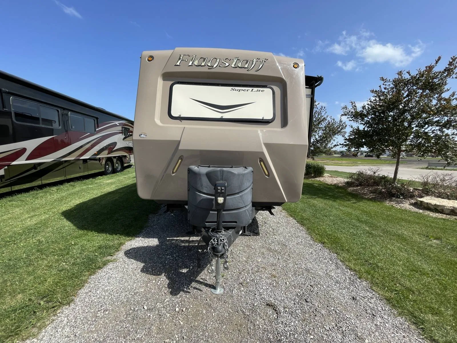2017 Forest River FLAGSTAFF SUPER LITE 27RLWS - Photo 3