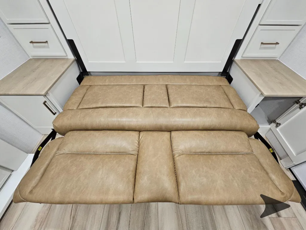 2026 Brinkley Model Ix 20X, Photos photo 5