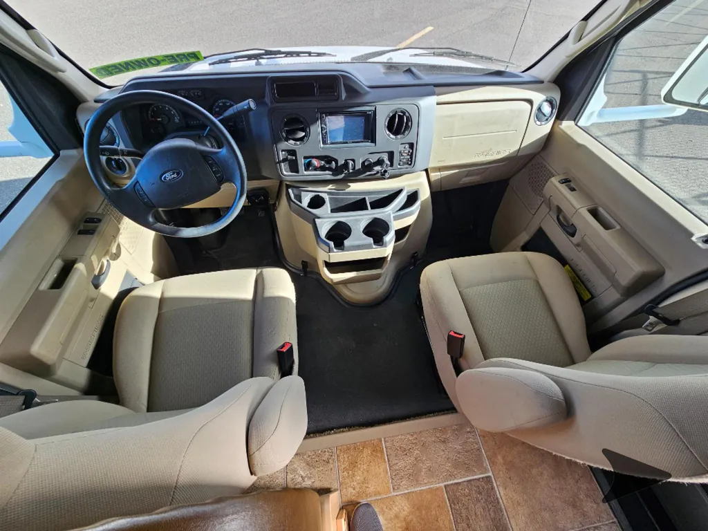 2017 Thor Motor Coach Freedom Elite 22FE, Photos photo 32