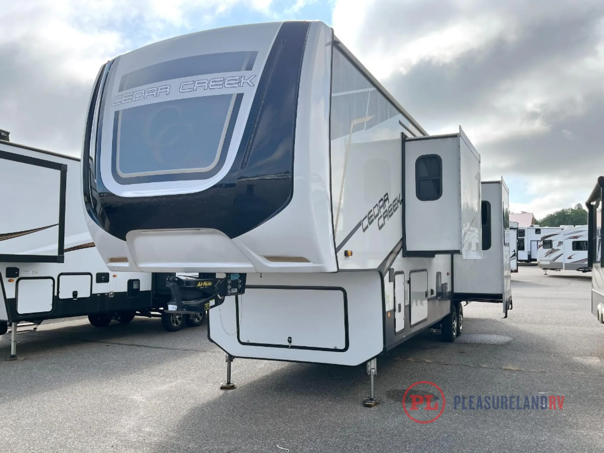 2021 Forest River Cedar Creek 388RK - Photo 3