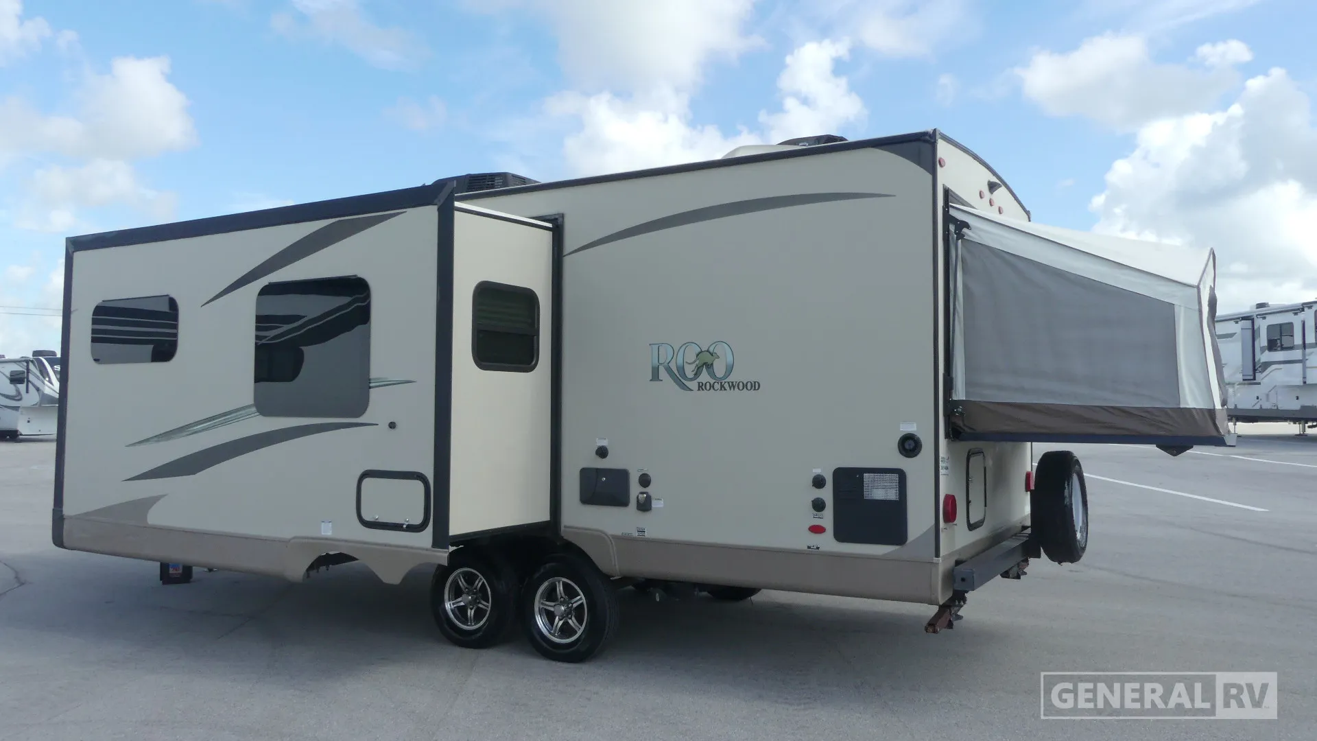 2019 Forest River Rockwood Roo 23IKSS - Photo 4