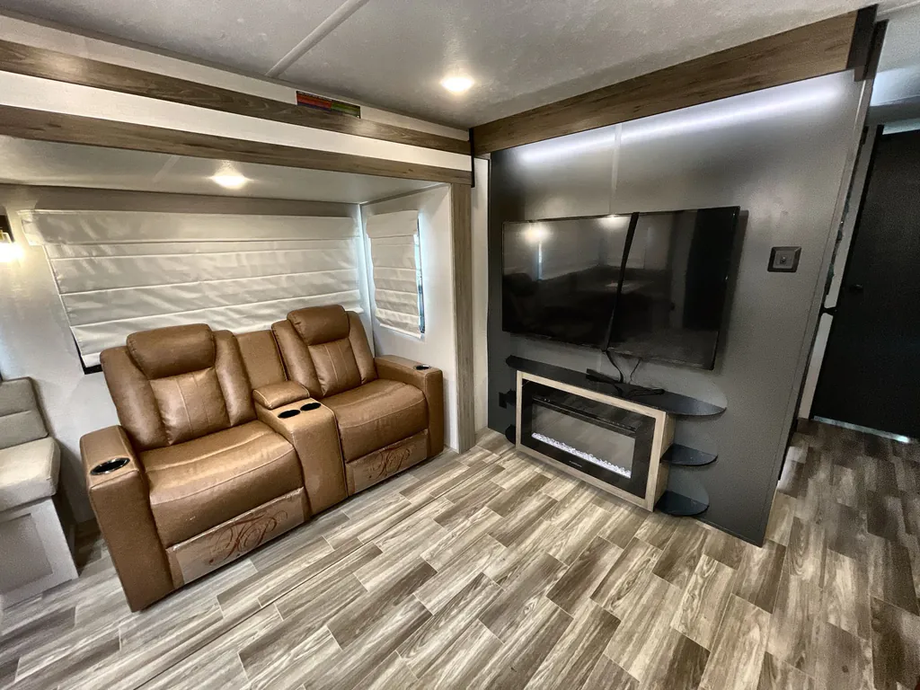 2025 Forest River Vibe 3400BH, Photos photo 6