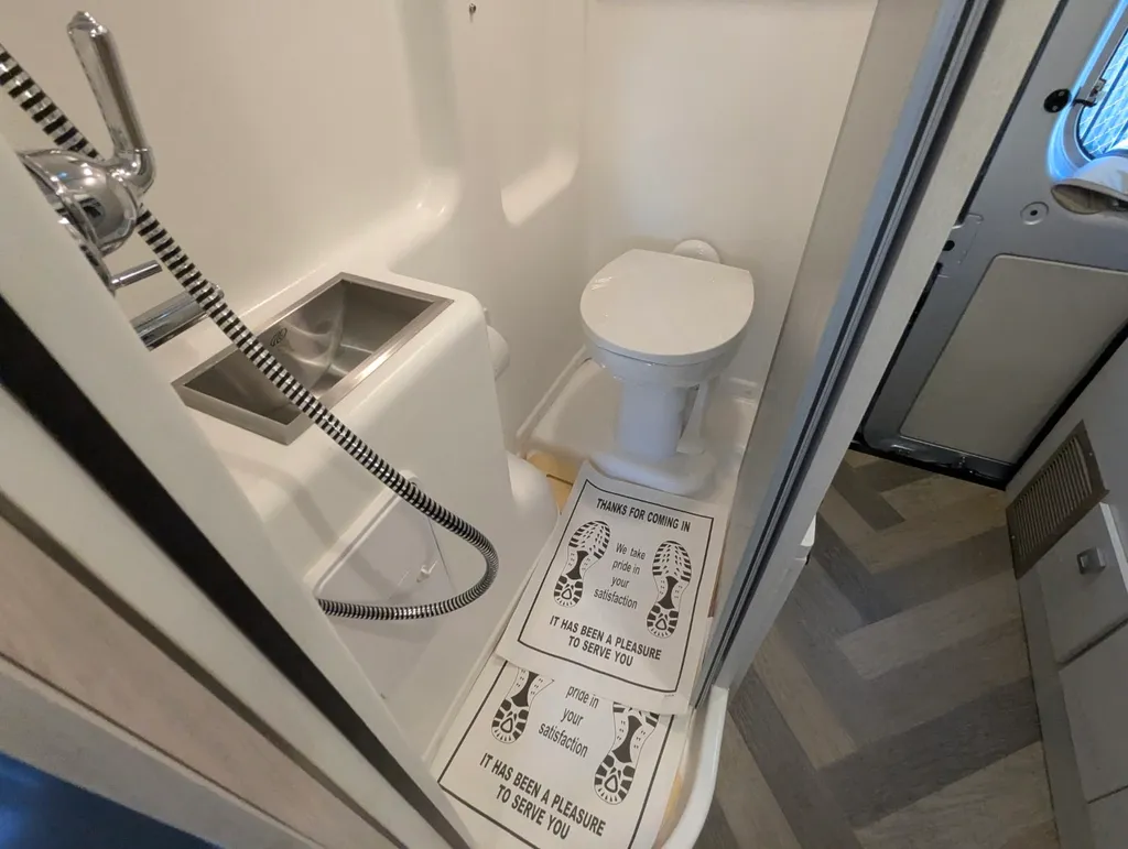 2027 Winnebago Travato 59G, Photos photo 16