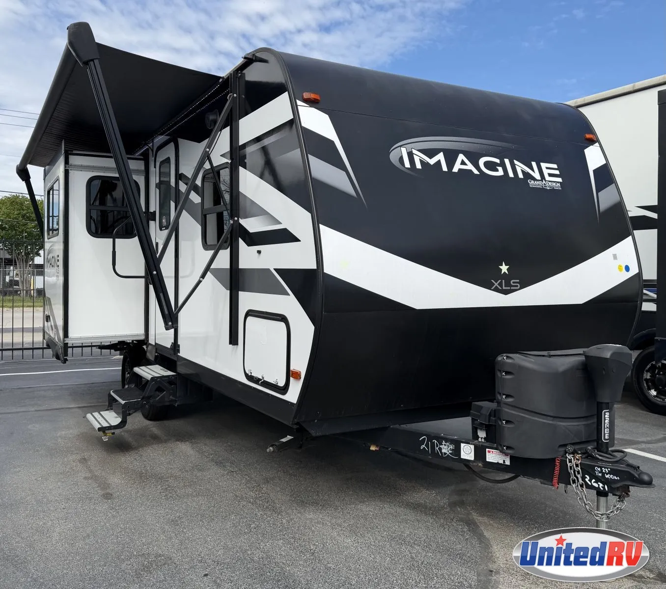 2023 Grand Design Imagine XLS 22RBE - Photo 2