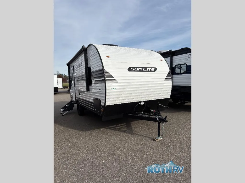 2026 Sunset Park RV Sun Lite LTD 19RB - Photo 2