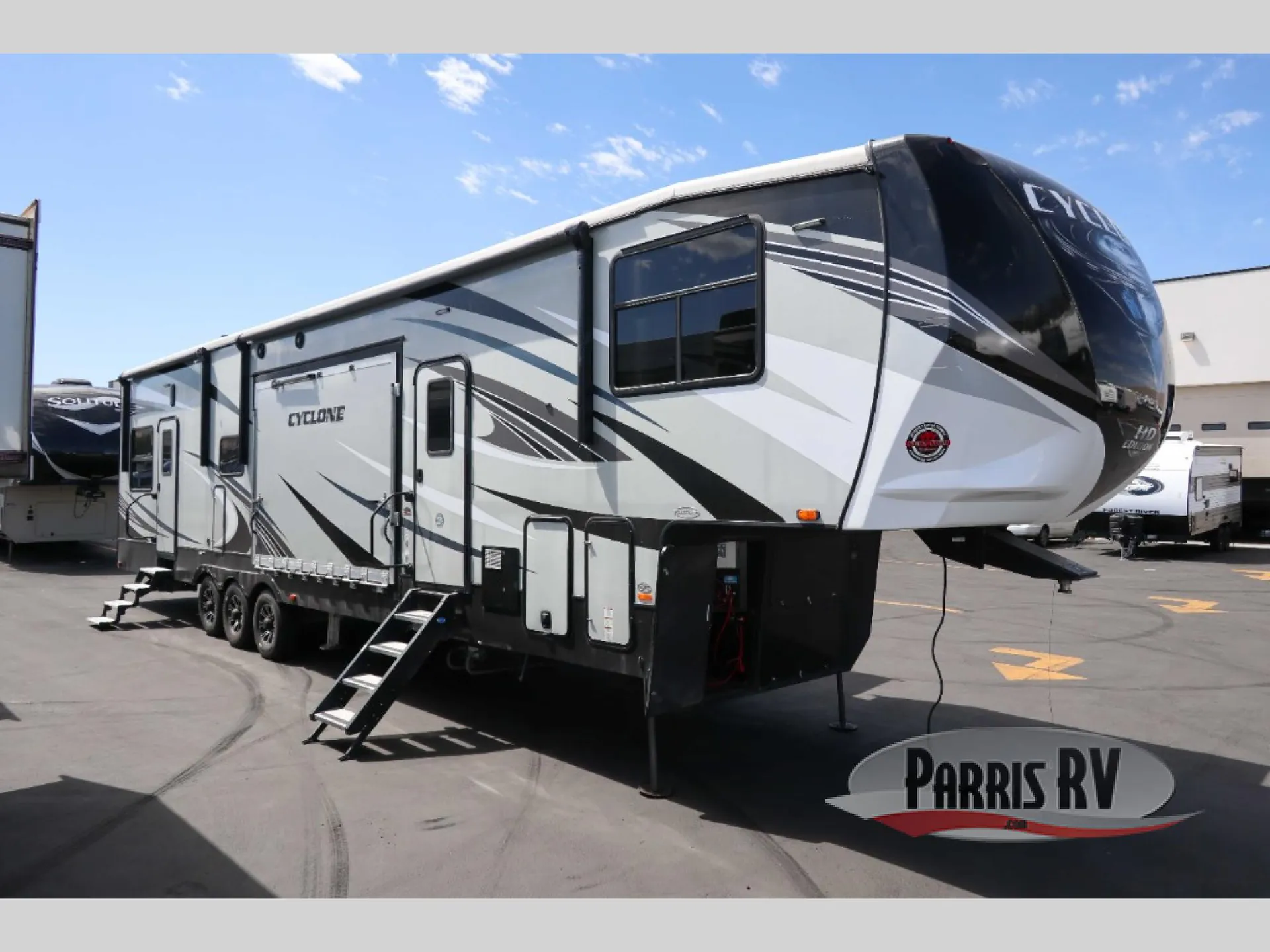 2021 Heartland Cyclone 4270