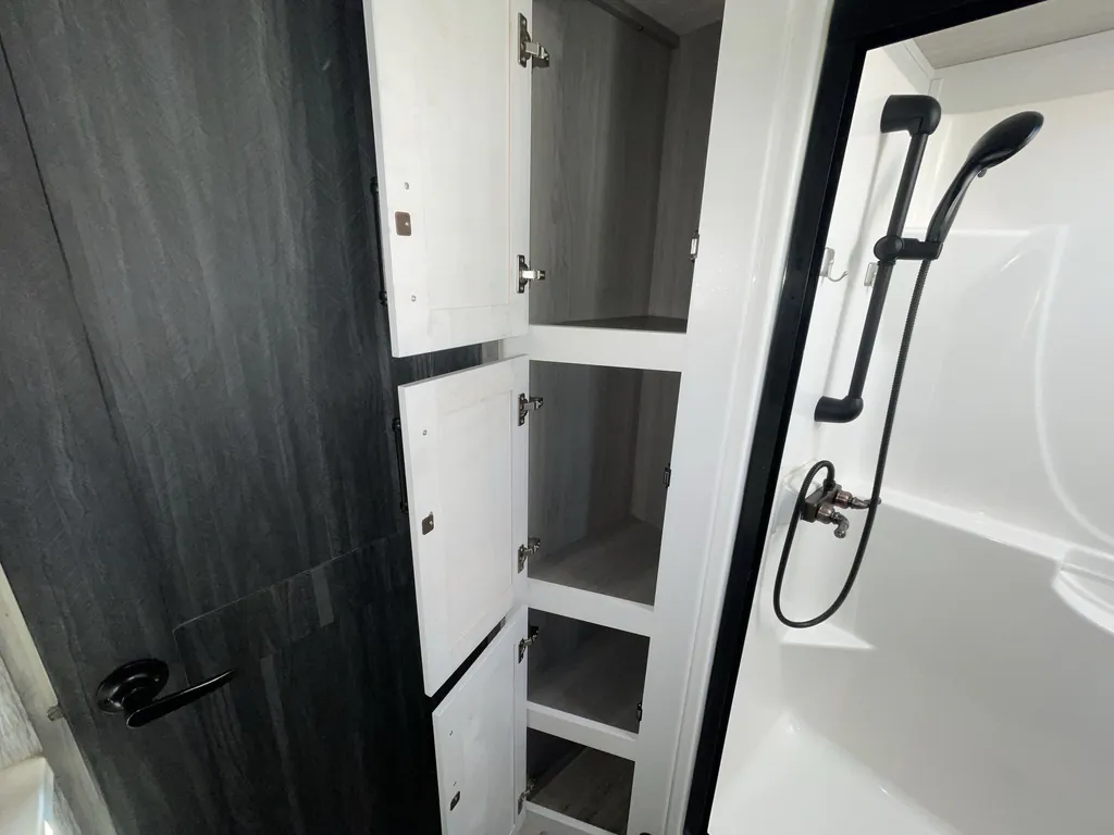 2022 Keystone Montana 3231CK, Photos photo 43